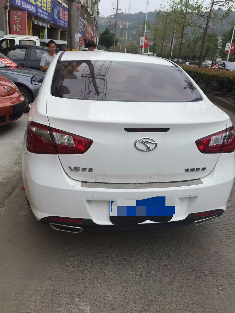 (车已售)2013年菱致v5,车况超新