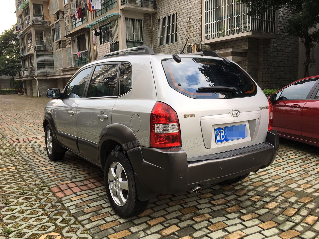 07年现代途胜爽气的送商业险 3万提车